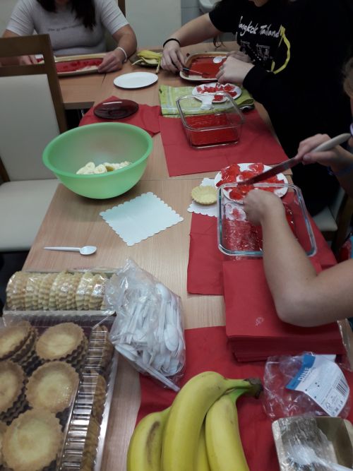 „Trzymaj Formę!” – ogólnopolski program edukacyjny promujący zdrowy styl życia